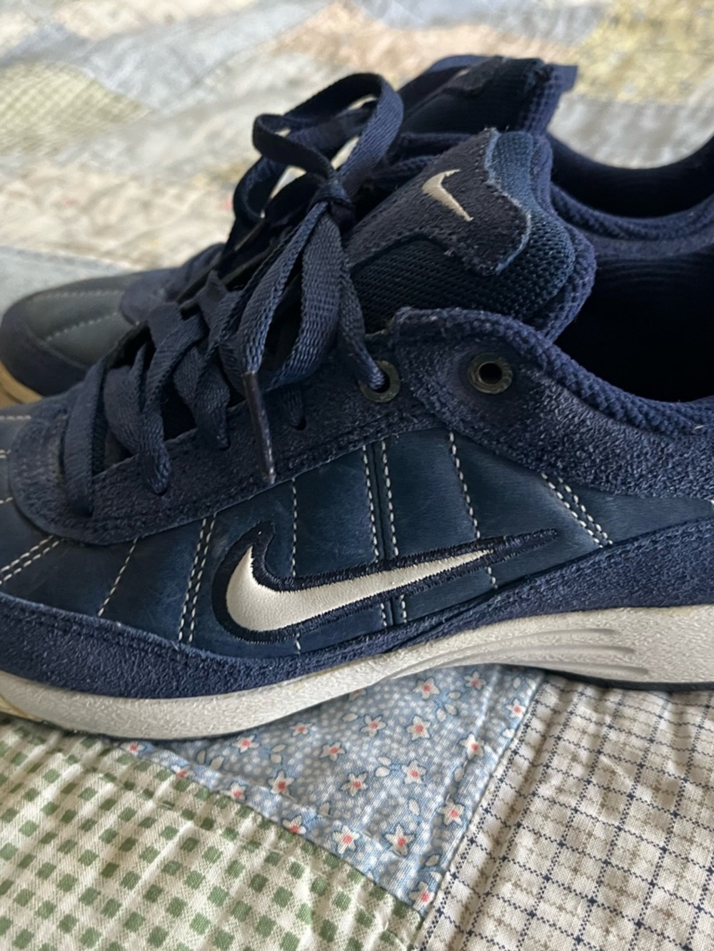 Nike Vintage Navy Lace-Up Sneakers courtster 1990’s